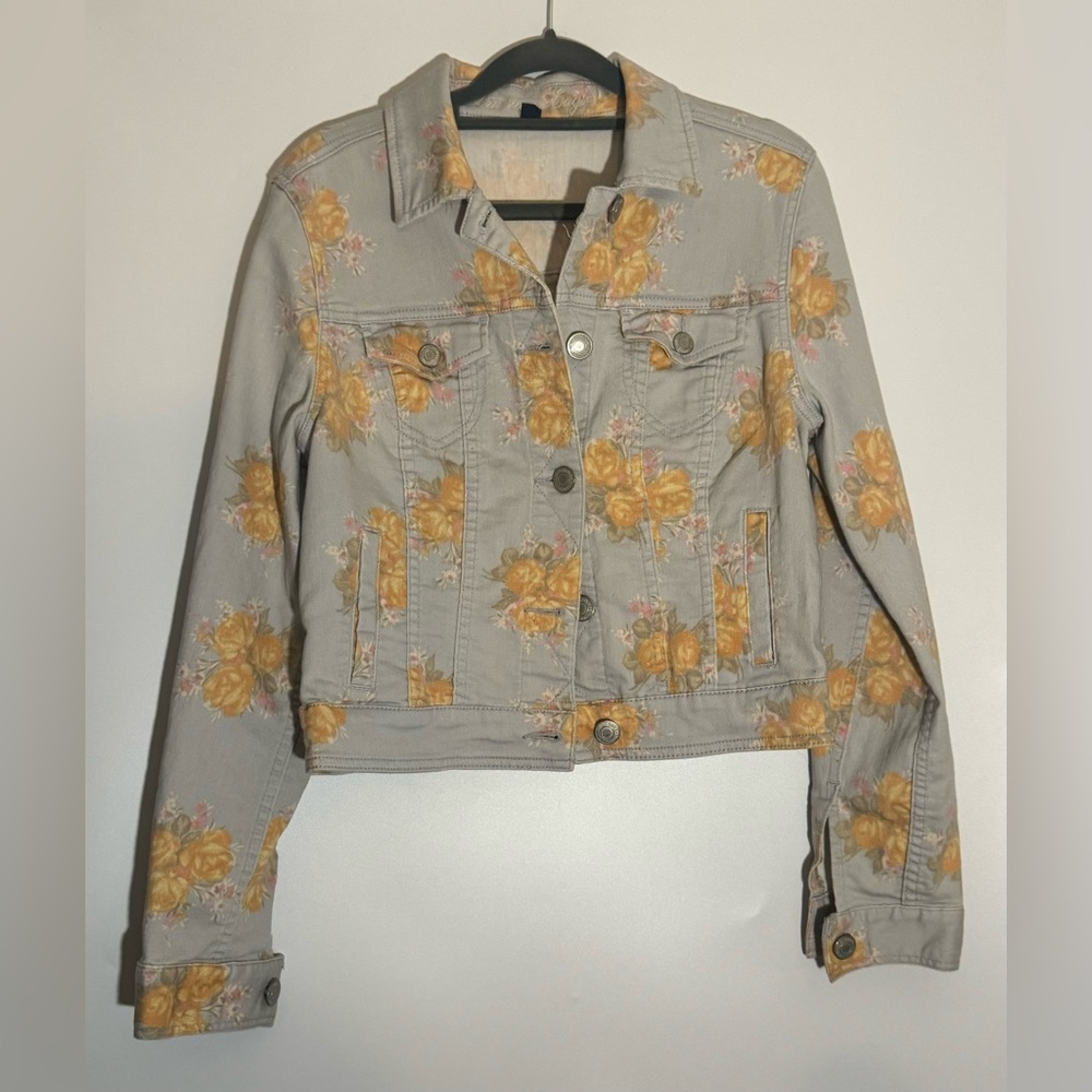 American eagle jean jacket size large